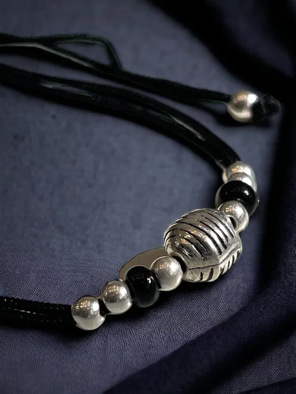 Silver_925_Oxidized__Cottan_Thread_Anklet_With_Ball_For_Girls_And_Women_Nazarbattu/Nazaiya_Anklet_(Style5)