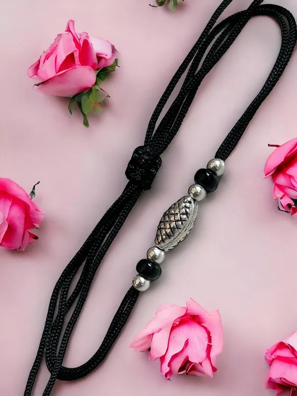 Silver_925_Oxidized__Cottan_Thread_Anklet_With_Ball_For_Girls_And_Women_Nazarbattu/Nazaiya_Anklet_(Style6)