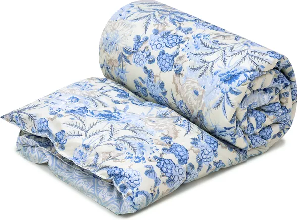 Cream_&_Light_Blue_Microfiber_Quilted_Double_Comforter
