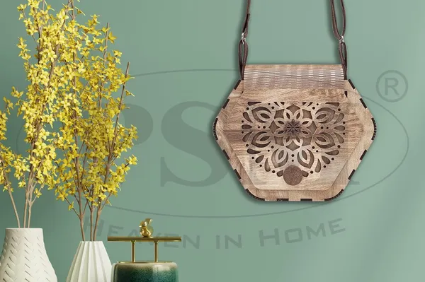 Dark_Silver_Wooden_Ladies_Purse(Clutch)_Made_From_Different_Wood_Grains