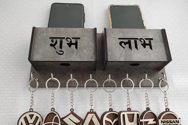 Grey_Wooden_Key_Holder_With_Storage_Box
