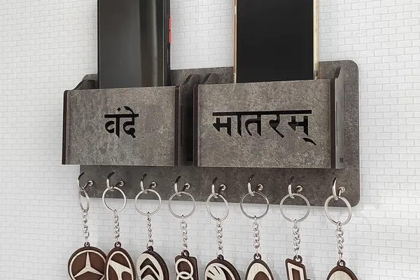 Grey_Wooden_Key_Holder_With_Storage_Box