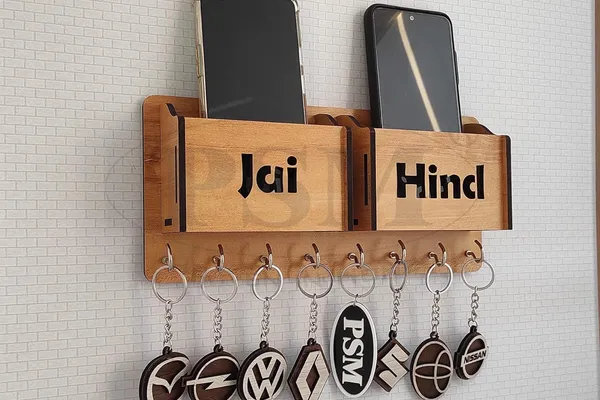 Ivory_Wooden_Key_Holder_With_Storage_Box_Mobile_Holder_And_Pen_Holder_8_Hook
