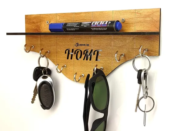 Decorative_Wooden_Keyholder_With_7_Keys_Hooks