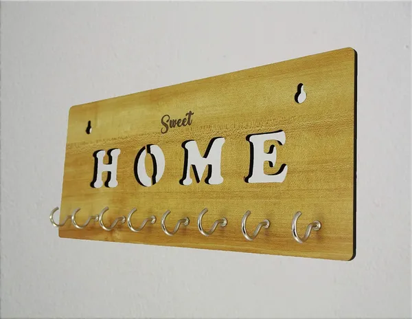 Ivory_Heaven_In_Home_Wooden_Key_Holder