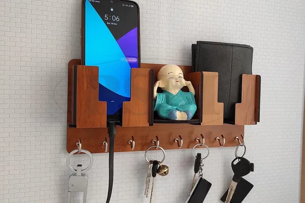 Multicolour_Wooden_Key_Holder_With_Storage_Box