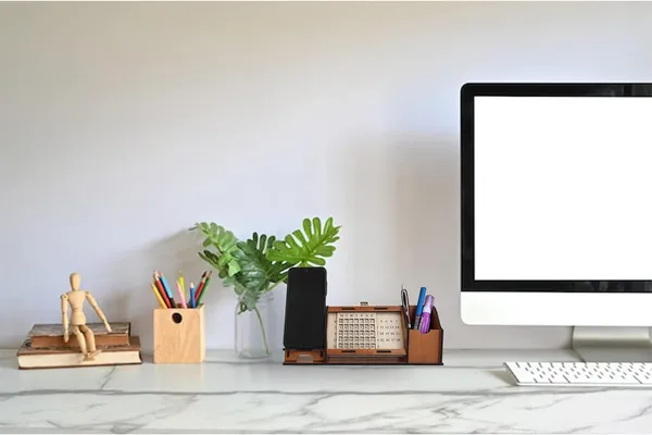 Ivory_Heaven_In_Home__Table_Top_Life_Time_Calander_With_Mobile_Holder_And_Pen,_V_Card_Holder_29_Cm