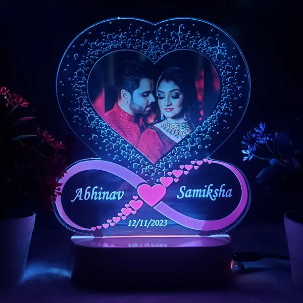Multicolor_Acrylic_Personalized_3D_Illusion_Photo_LED_Lamp,_Perfect_Gifts_For_Anniversary,_Newly_Marriage_Couple,_Engagement_Gifts,_And_Customized_Gifts_For_Anyone