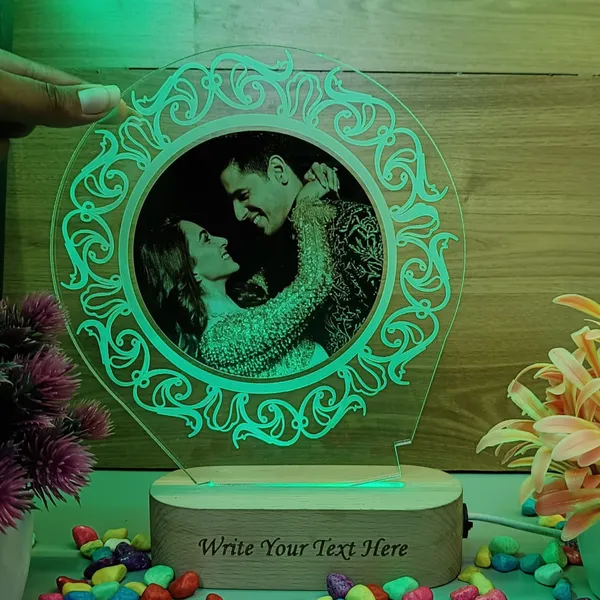 Personalized_3D_LED_Photo_Lamp,_Round_Shape,_Digital_UV_Printed,_Anniversary_Gift_for_Couples,_Wife,_Husband,_Parents,_Valentine_day_22_cm,_Multicolour