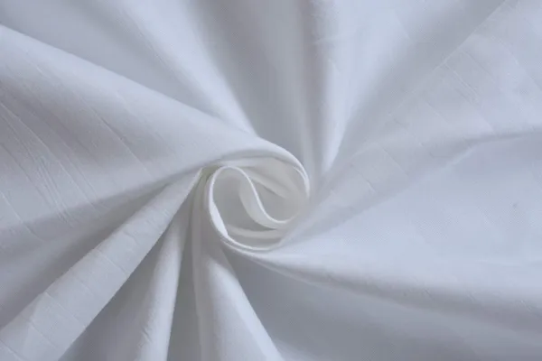 White_Elastic_Fitted_Stripes_King_Size_Bedsheet_With_2_Pillow_Covers_(_245*230_Cm_)