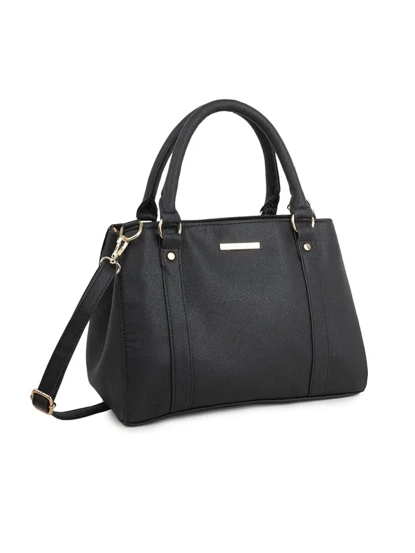 Black_Premium_Quality_Handbag_For_Women