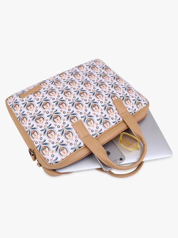 Black_Premium_Quality__Unisex_Laptop_Bag_For_Women