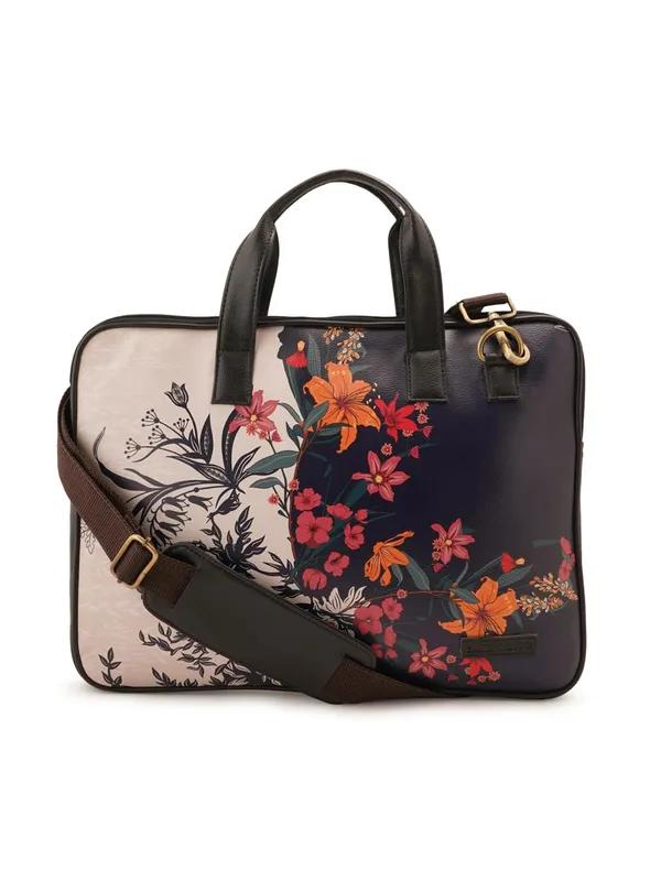 Black_Premium_Quality__Unisex_Upto_15.6"_Printed_Laptop_Sleeve_Bag_With_Handel/Belt_For_Women