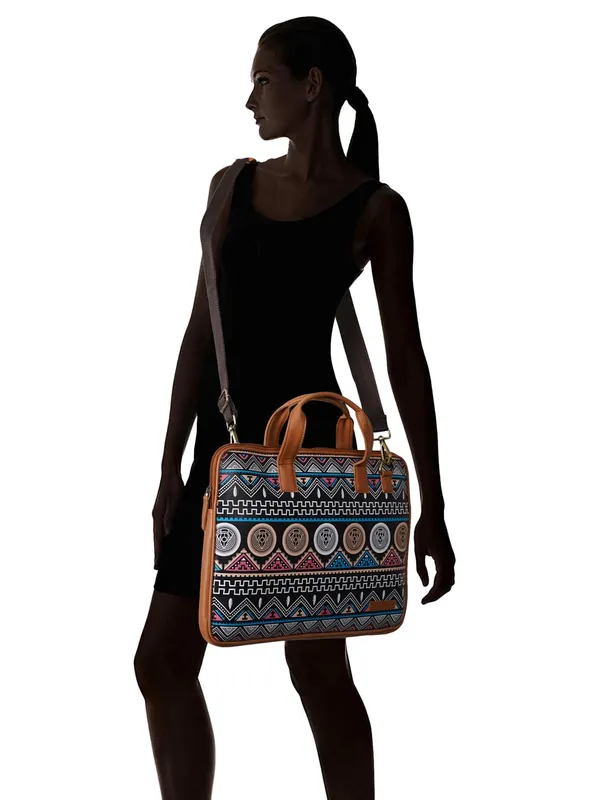 Tan_Premium_Quality__Unisex_Upto_15.6"_Printed_Laptop_Sleeve_Bag_With_Handel/Belt_For_Women