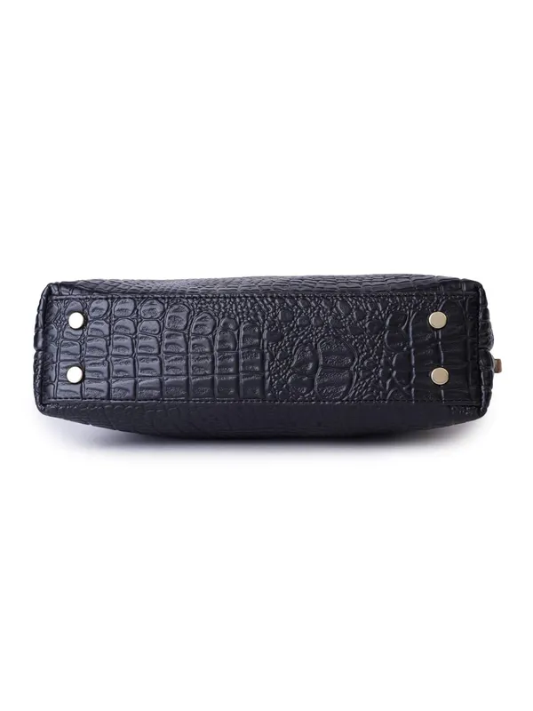 Black_Premium_Quality_Vegan_Leather_Crossbody_Sling_Bag_For_Women