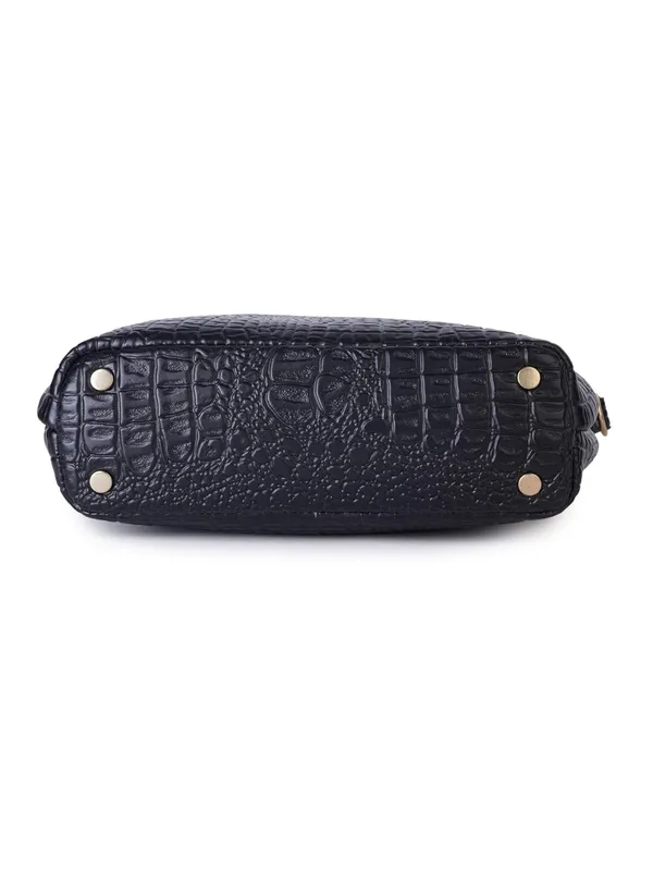 Black_Premium_Quality_Vegan_Leather_Crossbody_Sling_Bag_For_Women