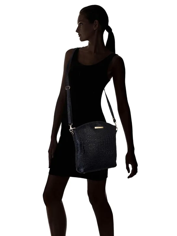 Black_Premium_Quality_Vegan_Leather_Crossbody_Sling_Bag_For_Women