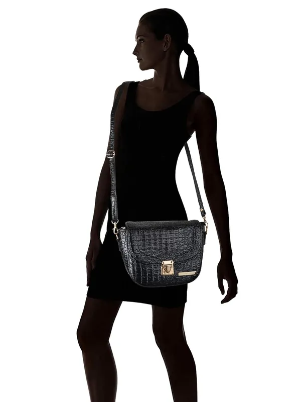 Black_Premium_Quality_Croco_Sling_Bag_For_Women
