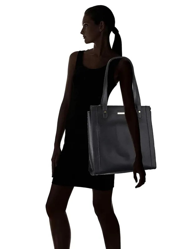 Black_Premium_Quality_Tote_Bag_For_Women
