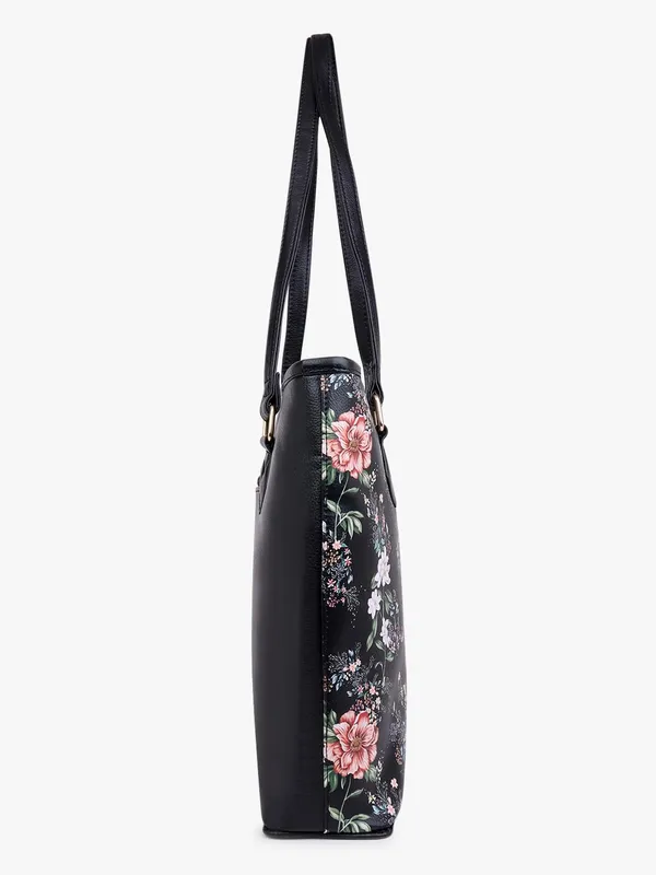 Black_Premium_Quality_Tote_Bag_For_Women