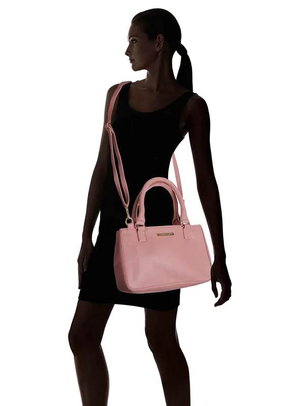 Pink_Premium_Quality_Handbag_For_Women