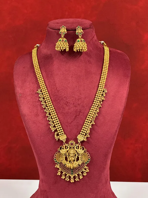 Gold_Plated_Long_Necklace_And_Earrings_Set_|_South_Indian_Jewellery