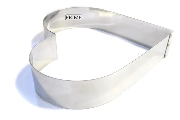 Stainless_Steel_Heart_Shaped_Cut_Out_Fondant_Cake/Pizza_Base_Baking_Cutter_(12_Inch)