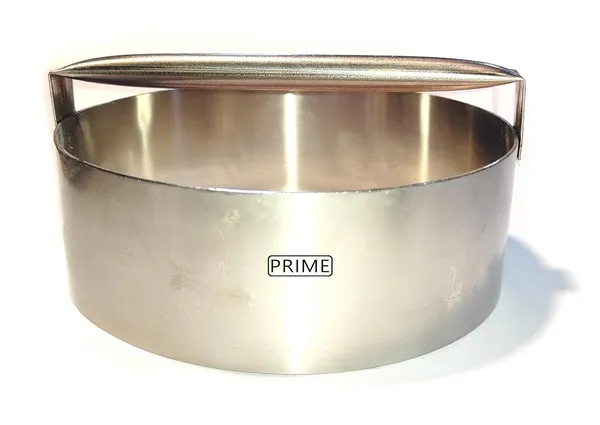 Round_Steel_Ring_Cake_Cut_Outs_Pizza_Base_Cutter_With_Handle_(12_Inch)