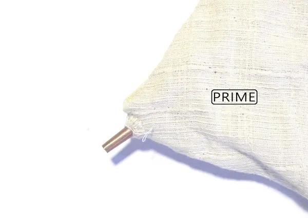 Jalebi_Making_Cloth_/_Rumaal_With_Hole_And_Nozzle_(_18X18_Inch_)