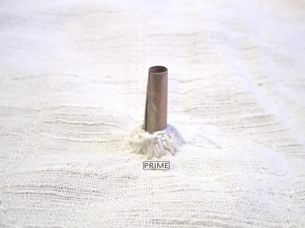 Jalebi_Making_Cloth_/_Rumaal_With_Hole_And_Nozzle_(_18X18_Inch_)