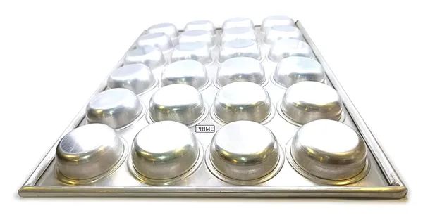 Aluminium_Muffin_Baking_Tray_For_Oven_(24_Cup)