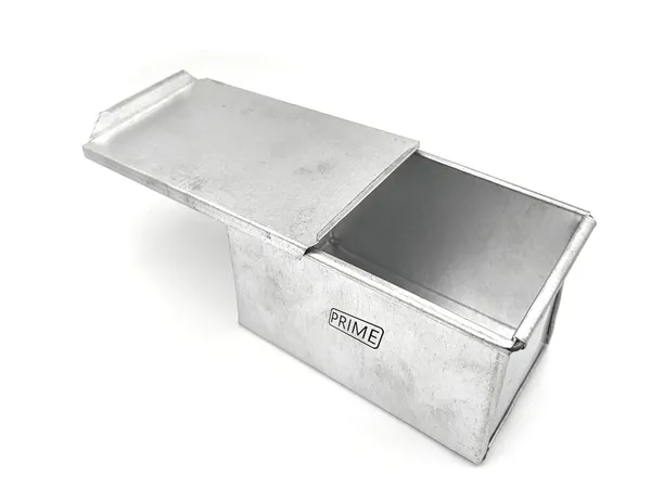 Rectangular_Tin_Sandwich_Bread_Mould_Loaf_Tin_Box_With_Cover_(250_Gm)_-