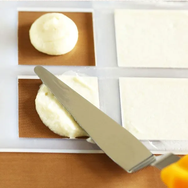 Silicone_Pastry_Brush_Butter_Sauce_With_3_Pieces_Set_Knife_Cream_Icing_Frosting_Spatula_Baking_Cake_Decoration