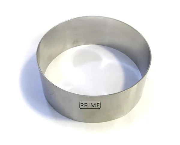 New_Steel_Ring_Cake_Cut_Outs_Pizza_Base_Cutter_(6_Inch_Heart_+_Round)