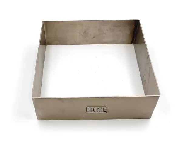 New_Steel_Ring_Cake_Cut_Outs_Pizza_Base_Cutter_(6_Inch_Heart_+_Square)