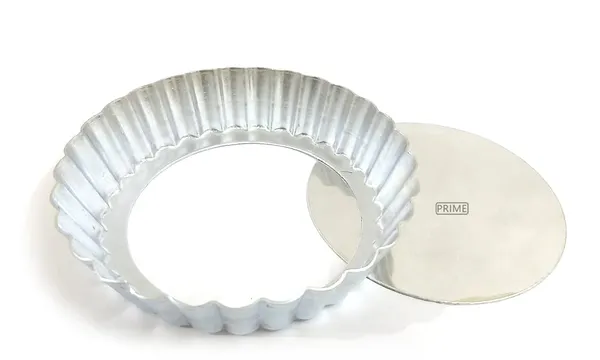 Set_Of_Three___Aluminum_Round_Pie_Baking_Dish_Pans_(Removable_Bottom,_6_Inch)