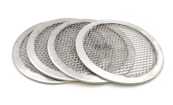 Set_Of_4_Pieces___Round_Aluminium_Pizza_Screen_Mesh_Tray_For_Oven-_(7_Inch)