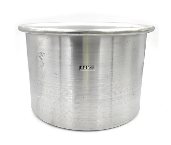Round_Aluminum_Pillar_Baking_Tin/Cake_Mould_For_Oven_(8_Inch)