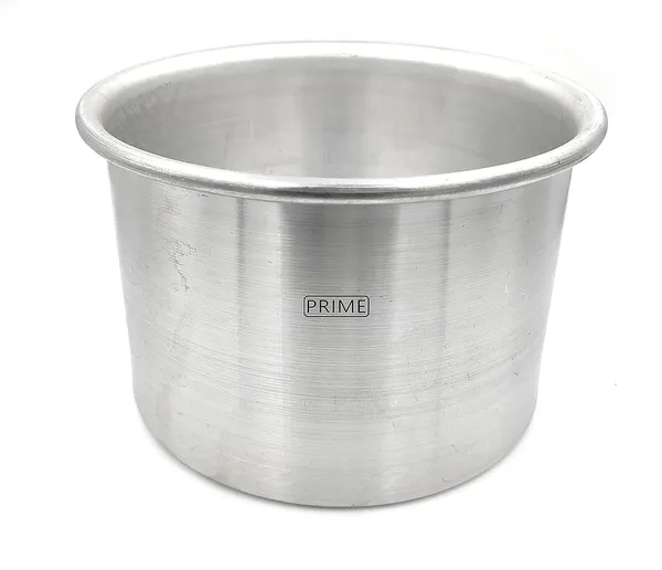 __Round_Aluminium_Cake_Baking_Tin_For_Microwave_Oven,_8_Inch_Diameter_And_4_Inch_Depth,