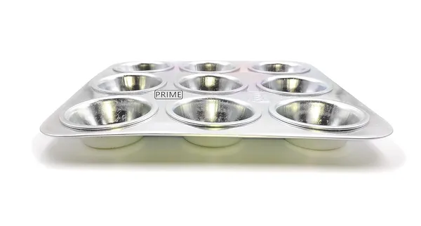 9_Cup_Aluminium_Muffin_Baking_Tray_For_Oven
