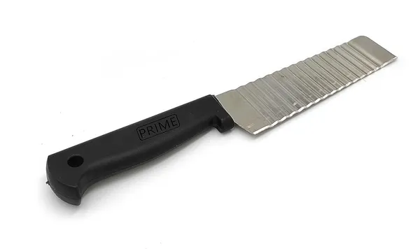 Fruit_Vegetable_&_Salad_Designer_Waving_Knife_for_Zig_zag_Cutting