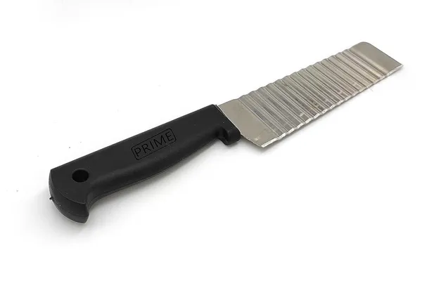 Fruit_Vegetable_&_Salad_Designer_Waving_Knife_for_Zig_zag_Cutting