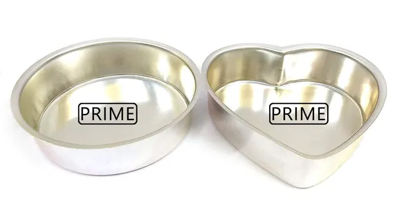 Aluminum_Cake_Mold_Set_Baking_Tin_For_Oven_(Heart_And_Round)