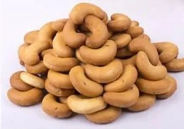 Steel_Namkeen_Kaju_Shape_Masala_Cashew_Cutter