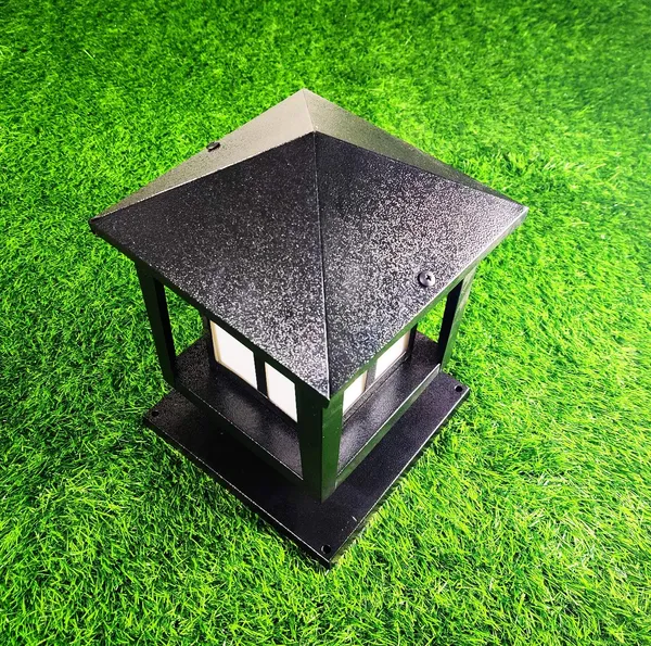 Avior_White_&_Black_Outdoor_Lamp,_Gate_Light_For_Main_Gate,_Rust_-_Resistant_Weather_-_Proof_Outdoor_Gate_Lamp