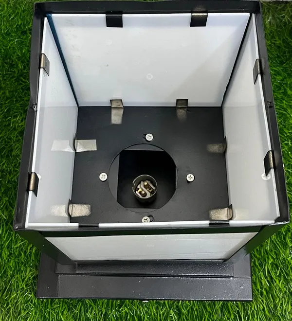 Avior_Black_&_White_Outdoor_Lamp_For_Pillar,_Boundary,_Gate_Light_For_Main_Gate,_Garden_Light