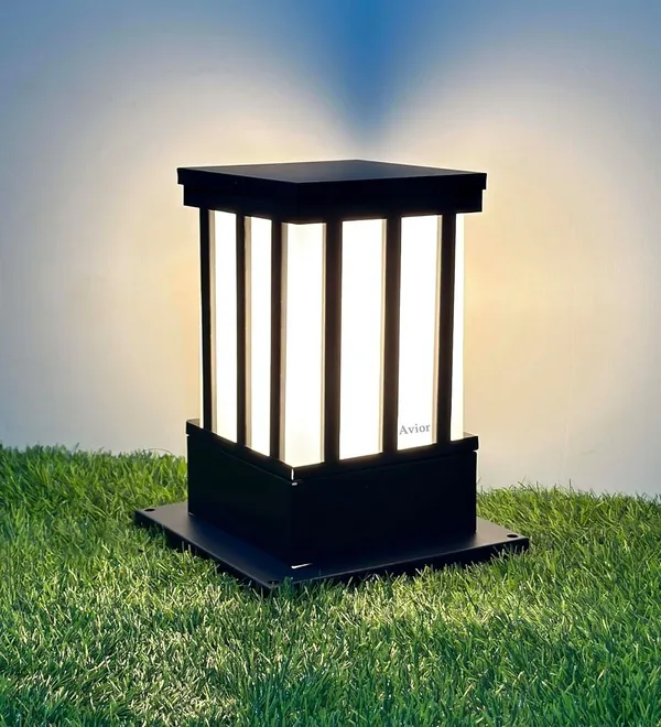 Avior_White_Decorative_Gate_Light,_Gate_Lamps_For_Main_Door,_Outdoor_Lamps,_Pillar_Gate_Lights,_Farmhouse_Gate_Lamps_And_Outdoor_Garden_Lamps_(Pack_Of_1)