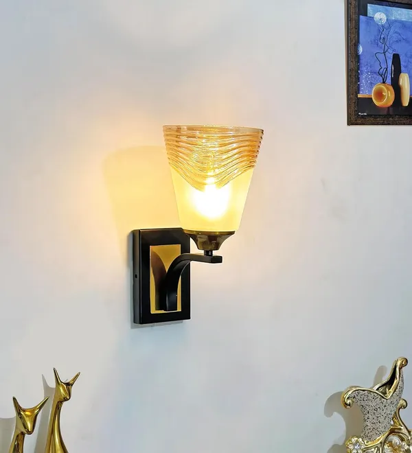 Avior_Black_And_Gold_Wall_Lamps_For_Bedroom,_Living_Room,_Kitchen,_Offices,_Gallery,_Offices_Wall_Lights_And_Cafe_Wall_Lights