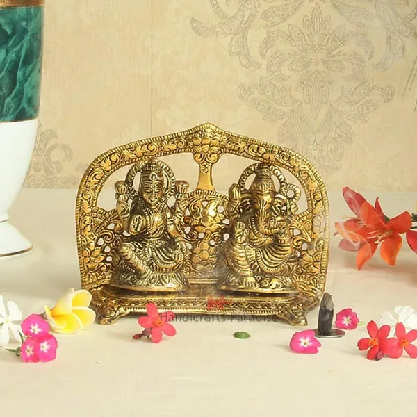 Golden_Metal_Lakshmi_Ganesh_Seated_Figurine,_5_Inch