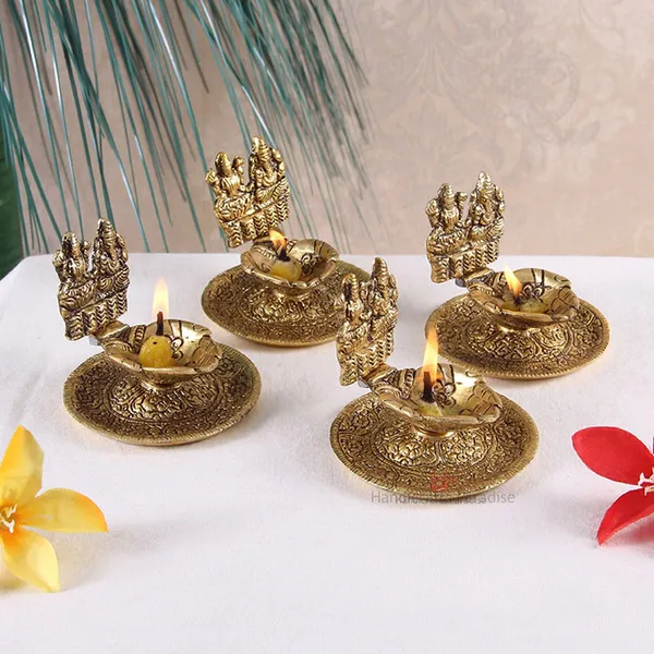 Golden_Lakshmi_Ganesh_Hand_Diya_For_Home_Decor_(Set_Of_4_Pc)